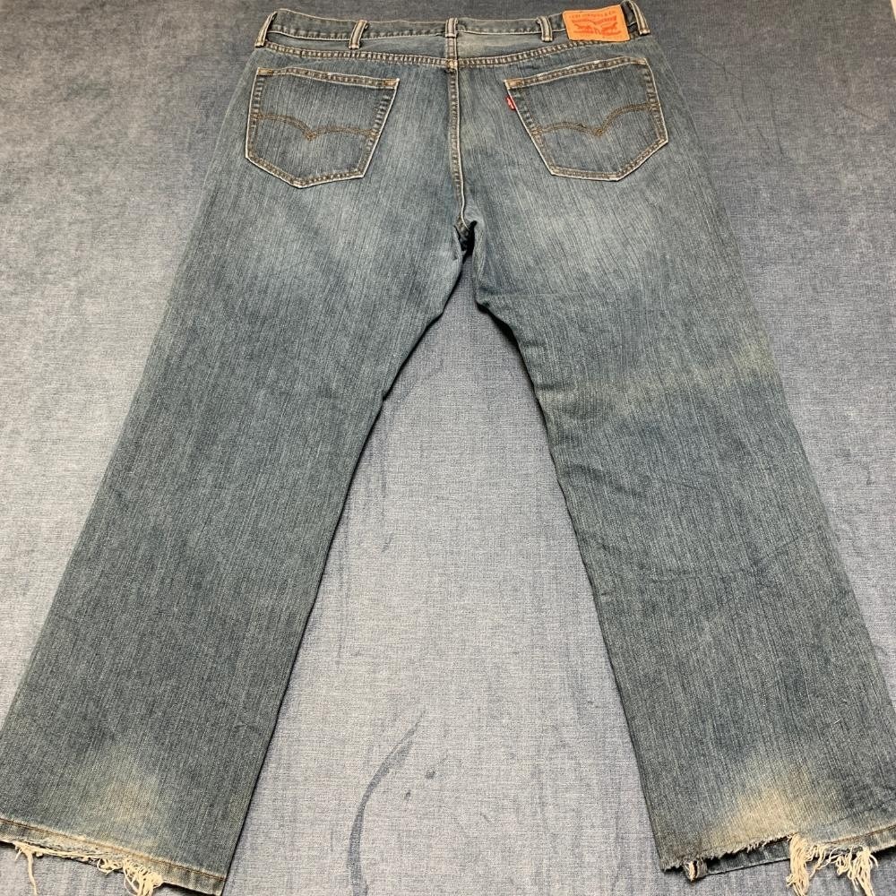 Levi's 559 Jeans Mens 40x30 Blue Denim Cotton Medium Wash Relaxed Straight Leg